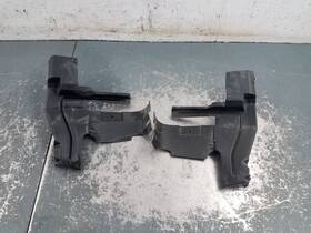 6w13-8102-aa Mercury 2008 Grand Marquis / Crown Vic Victoria Radiator Support Side Baffles #0539 F1