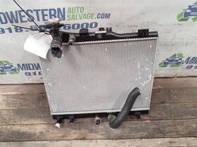 675-10479a Mitsubishi Mirage 2015 Radiator 9272789