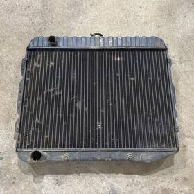 3443969 Mopar 1971 E-body 26 Inch Radiator 340 Cuda Challenger B-body 71 4 Speed