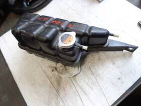 671-50217 Nissan 09 10 11 12 13 14 Gt-r Coolant Reservoir 631152