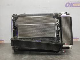 675.da1x24 Nissan 24 2024 Z Nismo Coupe 3.0l Center Cooling Radiator Fan Module 675.da1x24 Nissan 24 2024 Z Nismo Coupe 3.0l Center Cooling Radiator Fan Module