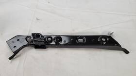 F2520-df3ea Nissan 2017-2022 Rogue Sport Outer Core Support Right Side