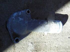 348.to1b02 Oem 00 01 02 Corolla Thermostat Housing 98193