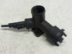 03h121131 Porsche T60304 2008-2018 Cayenne Engine Coolant Outlet Flange Connector 3.6l Oem