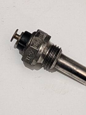 Vd0360081030036c Porsche Original Oil Temperature Sending Unit For A 1998 911 993 Turbo