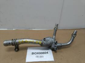 12599235 Saturn W124.2 2007 Outlook Xe Engine Coolant Thermostat Housing Oem