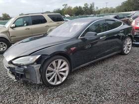 674.ts1s14 Tesla S 2014 Radiator Fan Motor 532381