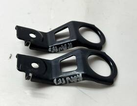 1653326070 Toyota 2013-2018 Rav4 2.5l Lexus Radiator Support Upper Mount Brackets Oem
