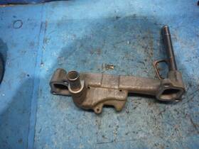 2uz-fe Toyota 4.7 2uz Engine Coolant Crossover Housing 06 Tundra 4 Runner