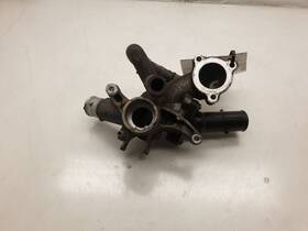 348.to1513 Toyota 2013 4 Runner 4.0l Thermostat Housing