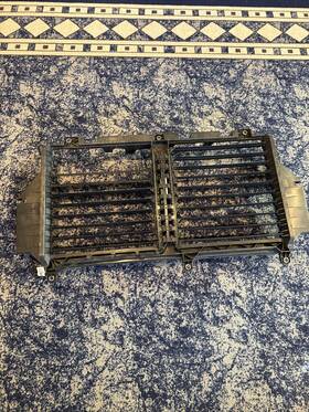 53100-ak011 Toyota Genuine 2025 Tacoma Air Shutter Assembly Radiat Damaged