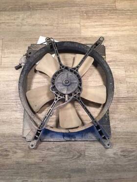 674-58816l Toyota Driver Left Radiator Fan Motor Assembly Fits 95-99 Avalon 355699