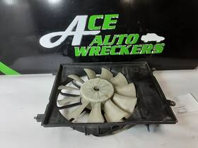 674-58835a Toyota Radiator Fan Motor Assembly Driver Left Fits 98-03 Sienna 605682