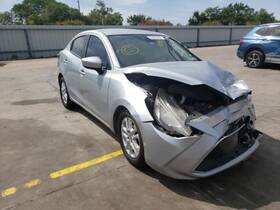 674-60345 Toyota Radiator Fan Motor Assembly Sedan Fits 16-19 Yaris 316511