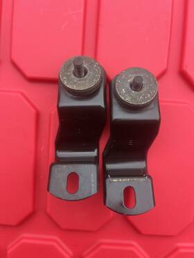 90480-40021 Toyota Lower Radiator Support Bracket Set 2001-2005 Lexus Is300 Altezza 2jz
