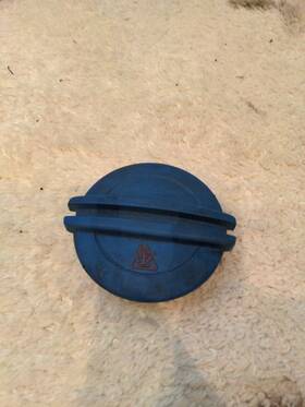 380121321 Volkswagen 2006-2009 Mk5 Water Coolant Cooling Reservoir Tank Bottle Cap Oem