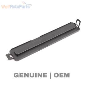 7p1820955 Volkswagen 2011-2018 Vw Touareg 7p - Cabin Air Filter Cover