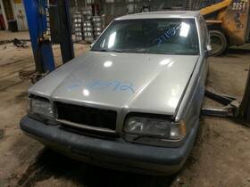 675-58942b Volvo Radiator Excluding Turbo 4 Valve Fits 93-97 850 1768625