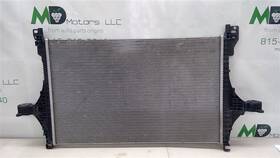 32339782 Volvo Xc40 2023-2024 Engine Radiator Oem 32339782 Volvo Xc40 2023-2024 Engine Radiator Oem