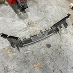 Oem Pilot 16-18 Honda Front Left & Right Radiator Air Guide Baffle Lower Cover. Fixed Price $135.17.